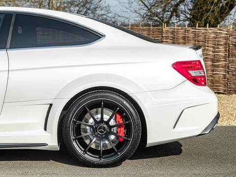 Mercedes-Benz C63 AMG 6.2 BLACK SERIES  - U5594