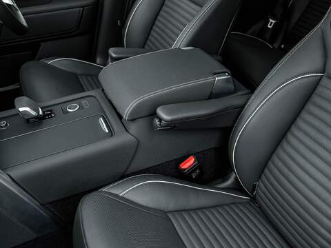 Land Rover Discovery R-Dynamic Hse - U5595