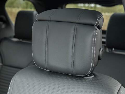 Land Rover Discovery R-Dynamic Hse - U5595