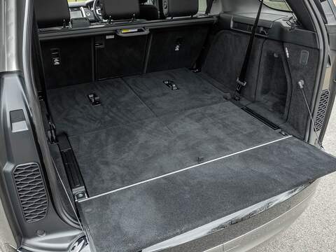 Land Rover Discovery R-Dynamic Hse - U5595