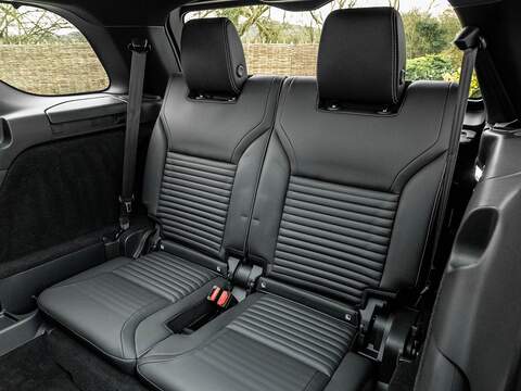 Land Rover Discovery R-Dynamic Hse - U5595