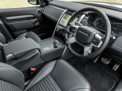 Land Rover Discovery R-Dynamic Hse - U5595