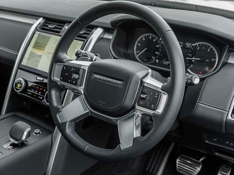 Land Rover Discovery R-Dynamic Hse - U5595