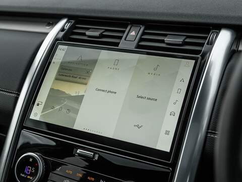 Land Rover Discovery R-Dynamic Hse - U5595