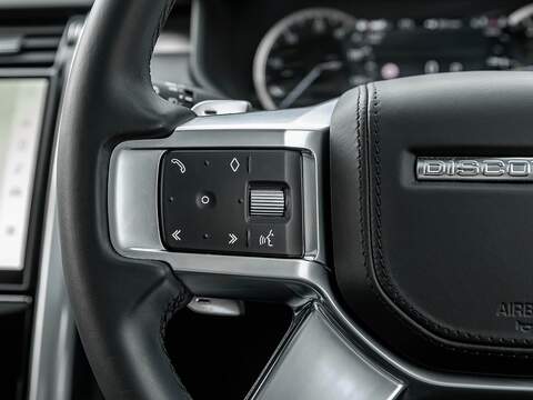 Land Rover Discovery R-Dynamic Hse - U5595