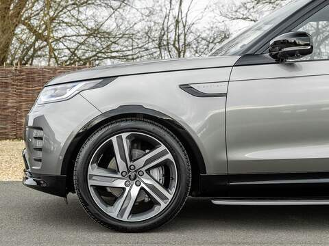 Land Rover Discovery R-Dynamic Hse - U5595