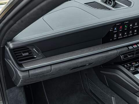 Porsche 911 Carrera Gts Pdk - U5599