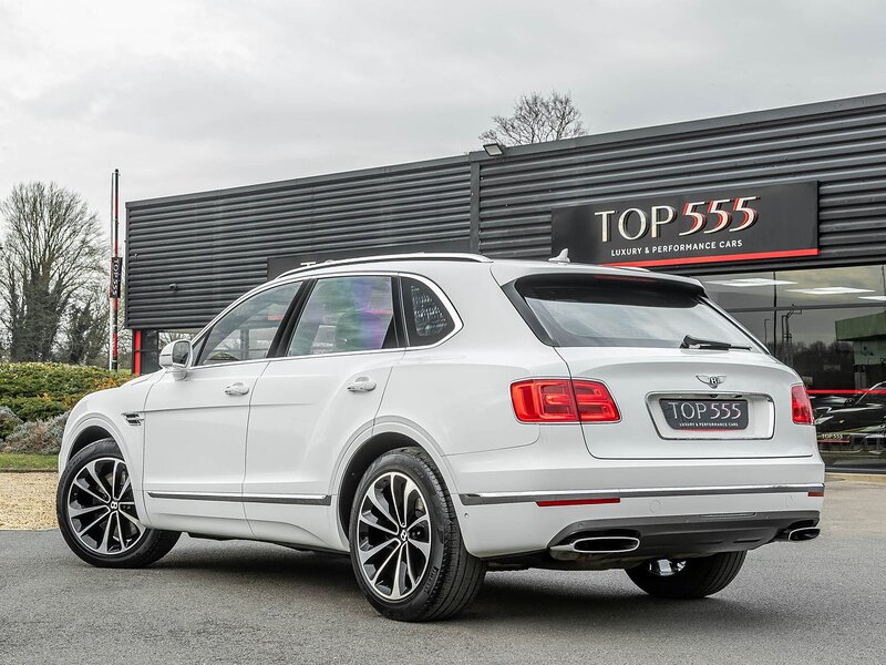 Bentley Bentayga W12 - Large 7