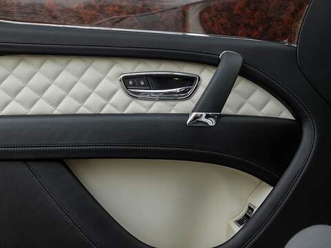 Bentley Bentayga W12 - U5600