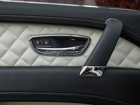 Bentley Bentayga W12 - U5600