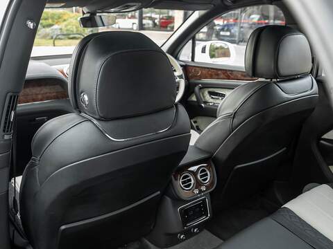 Bentley Bentayga W12 - U5600