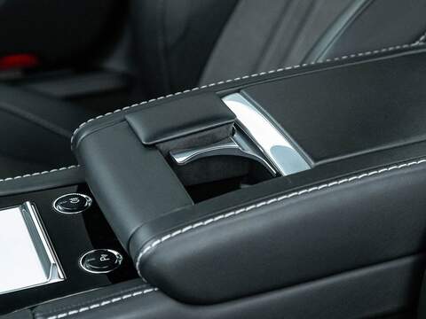 Aston Martin Dbs V12 - U5602