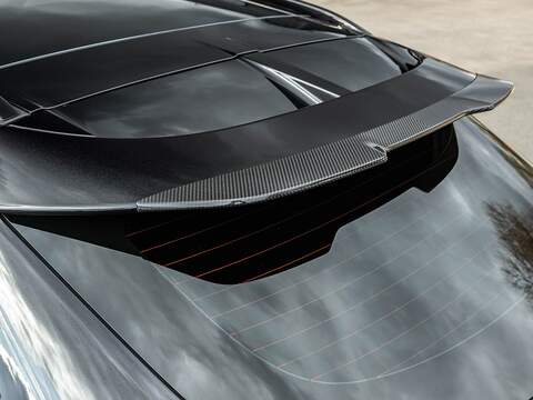 Aston Martin Dbx V8 - U5604