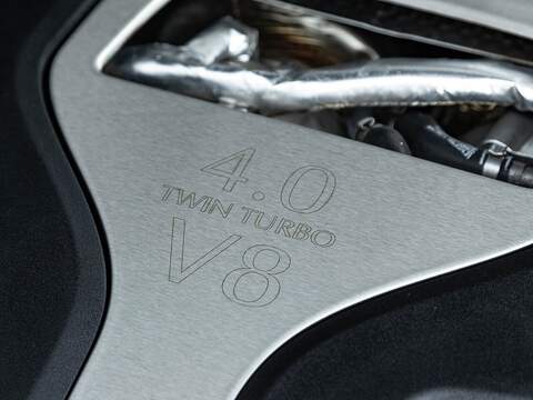 Aston Martin Dbx V8 - U5604