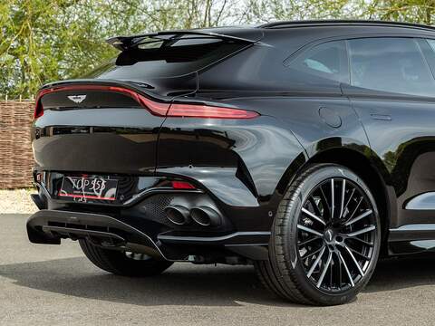 Aston Martin Dbx V8 - U5604