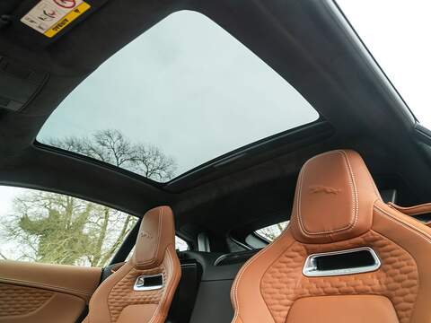 Jaguar F-Type 75 - U5606