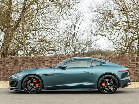 Jaguar F-Type 75 - U5606