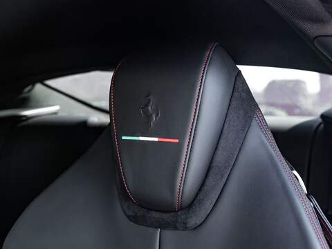 Ferrari Roma Coupe - U5609