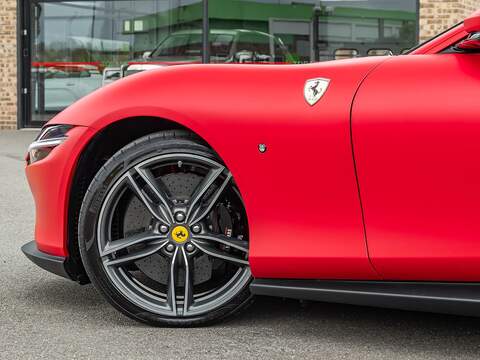 Ferrari Roma Coupe - U5609