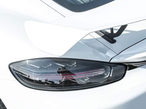 Porsche 718 Cayman Gt4 - U5612