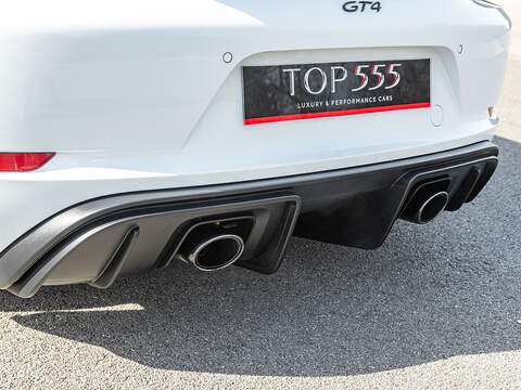 Porsche 718 Cayman Gt4 - U5612