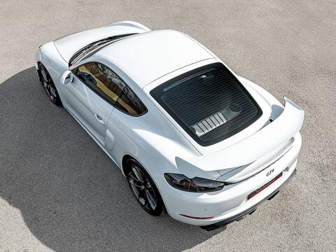 Porsche 718 Cayman Gt4 - U5612