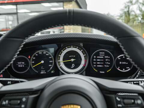 Porsche 911 Gt3 Touring - U5614