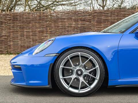 Porsche 911 Gt3 Touring - U5614