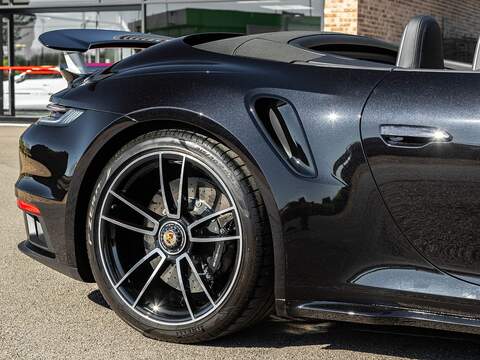 Porsche 911 Turbo S Pdk - U5623