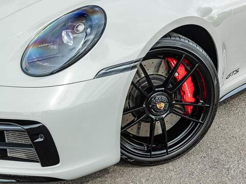 Porsche 911 Carrera 4 Gts Pdk - U5625