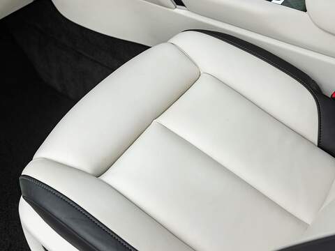 Rolls Royce Cullinan V12 - U5628