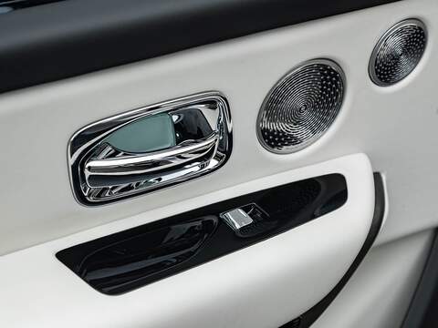 Rolls Royce Cullinan V12 - U5628