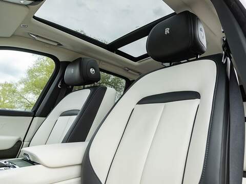 Rolls Royce Cullinan V12 - U5628