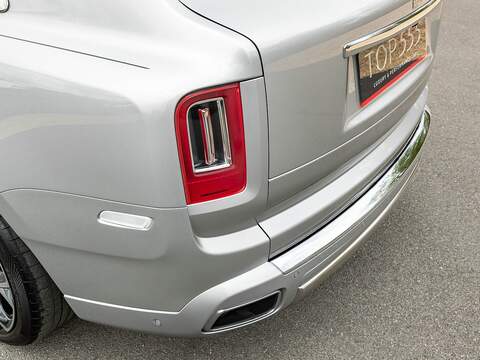 Rolls Royce Cullinan V12 - U5628