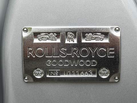 Rolls Royce Cullinan V12 - U5628