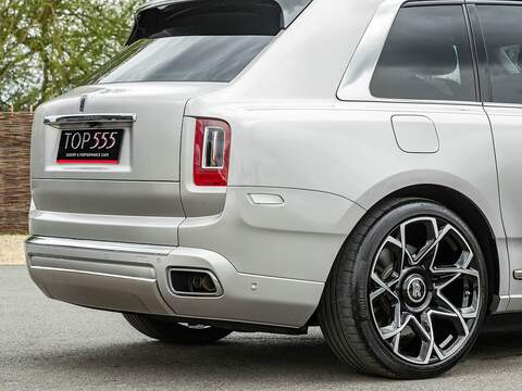 Rolls Royce Cullinan V12 - U5628