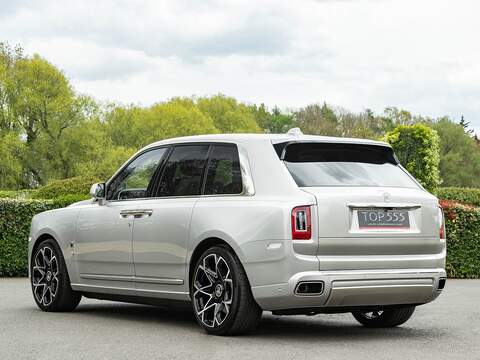 Rolls Royce Cullinan V12 - U5628