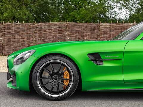 Mercedes-Benz Gt Amg Gt R Premium - U5640