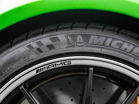 Mercedes-Benz Gt Amg Gt R Premium - U5640