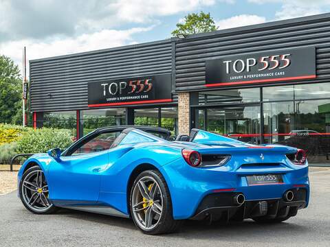 Ferrari 488 Spider - U5646