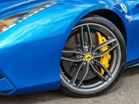 Ferrari 488 Spider - U5646