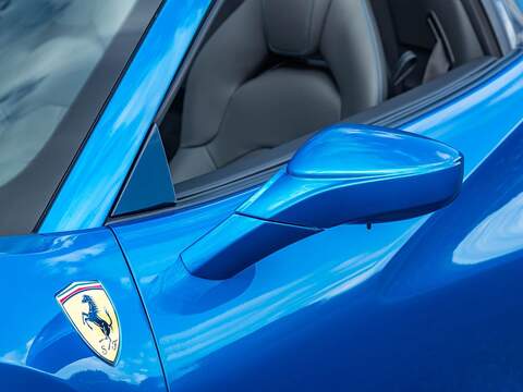 Ferrari 488 Spider - U5646