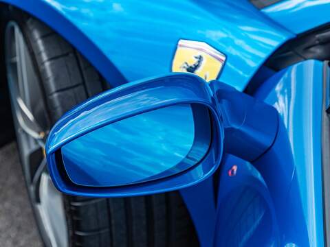 Ferrari 488 Spider - U5646