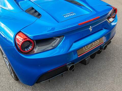 Ferrari 488 Spider - U5646