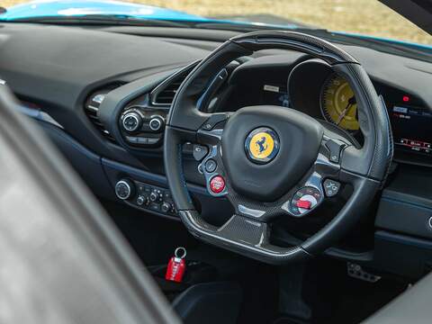 Ferrari 488 Spider - U5646