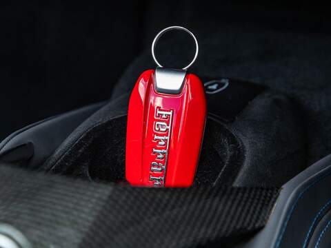 Ferrari 488 Spider - U5646