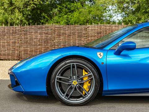 Ferrari 488 Spider - U5646