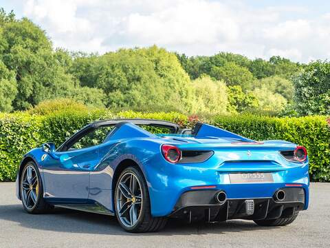 Ferrari 488 Spider - U5646