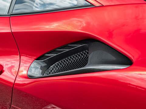 Ferrari 488 Pista Vs - U5647