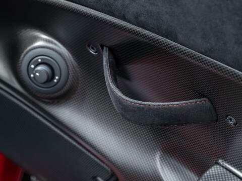 Ferrari 488 Pista Vs - U5647